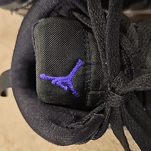 Air Jordan Retro 1 Mid SE sneaker - Picture 5 of 8